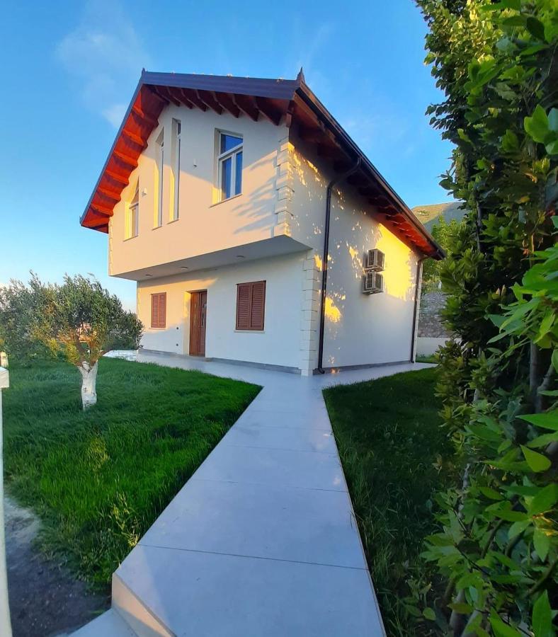 Xhuli Guesthouse Shkoder Luaran gambar