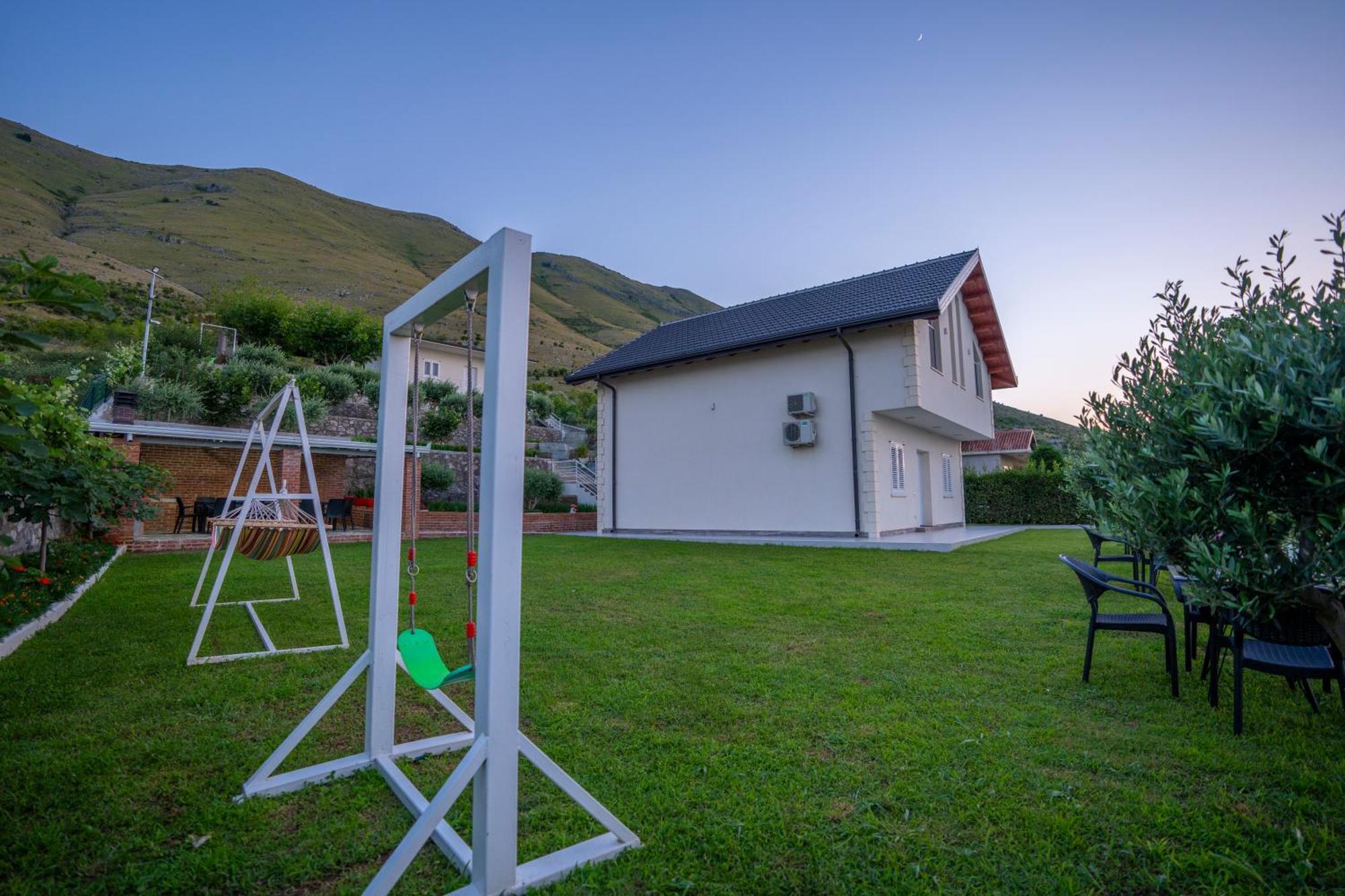 Xhuli Guesthouse Shkoder Luaran gambar